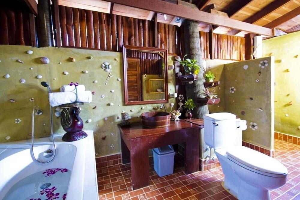 Lipa Bay Resort Lipa Noi Exterior foto