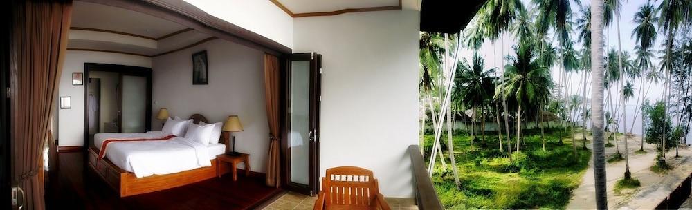 Lipa Bay Resort Lipa Noi Exterior foto